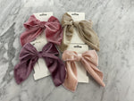 Velvet Bow Knots