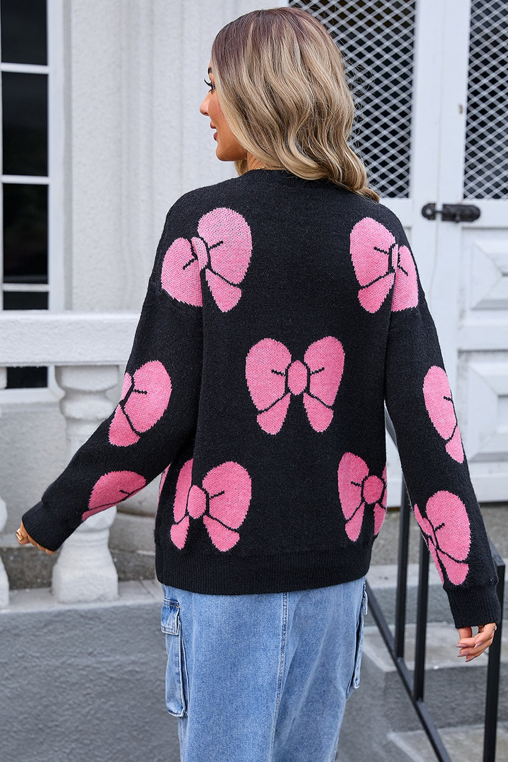 Black Valentine Pink Bow Knitted Round Neck Sweater