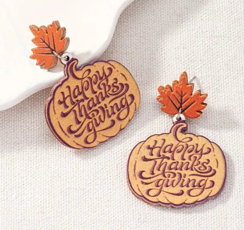 Autumn-Themed Wooden Earrings with Maple Leaf pumpkin